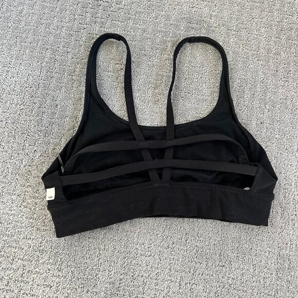 Vuori Strappy Back Black Sports Bra, Medium - Picture 2 of 5